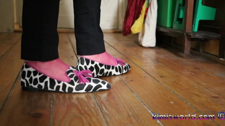 Sensual Dangling & Shoeplay in Pink Pantyhose - Loafers & Clogs