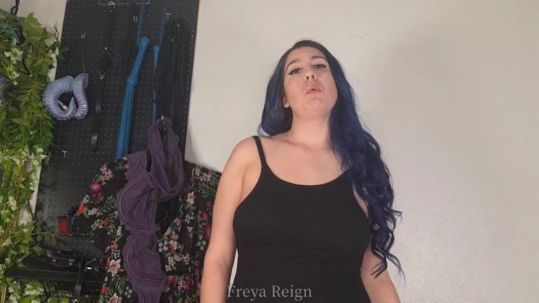 House Wife Training: the Perfect Outfit Feminization and Sissification Dirty Talk