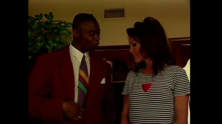 Threesome - Super Hot Secretary Gets DP From a Big White and Black Cocks