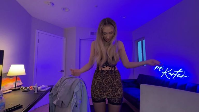 Sky Pierce Wanna Fuck Before She Goes to Party