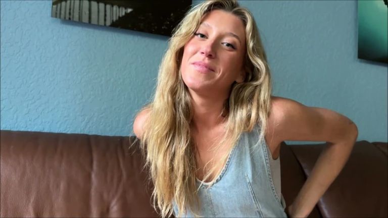 Tomboy Best Friend Proves She's Not a Lesbian - Addison Vodka - Perfect Girlfriend - Alex Adams