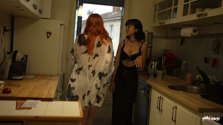 Strapon Lesbian: I Fuck Her in Front of Her Guy