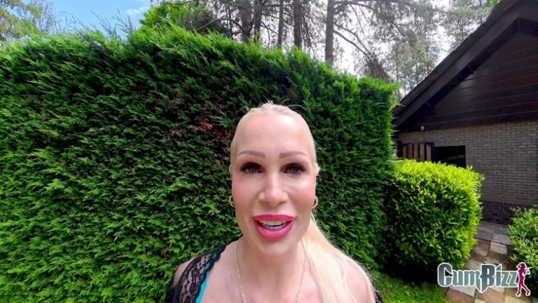 Dutch Blonde Bimbo Outdoor Cumdump Bukkake