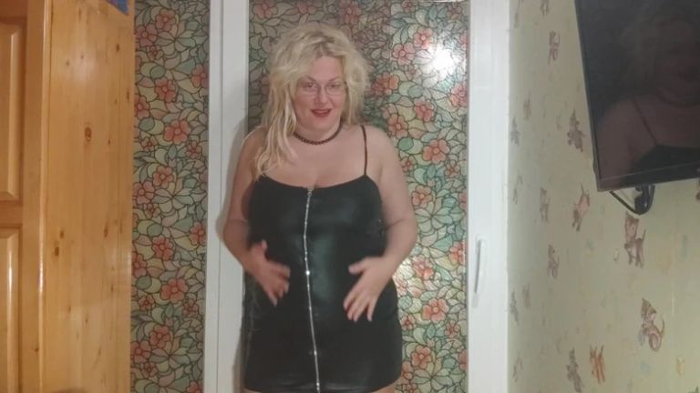 Cum Coundtown and JOI in Latex