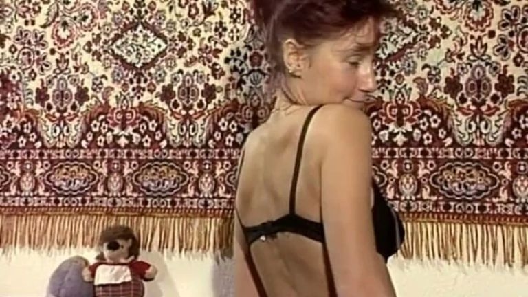 Casting Amateur Women - Young and Old