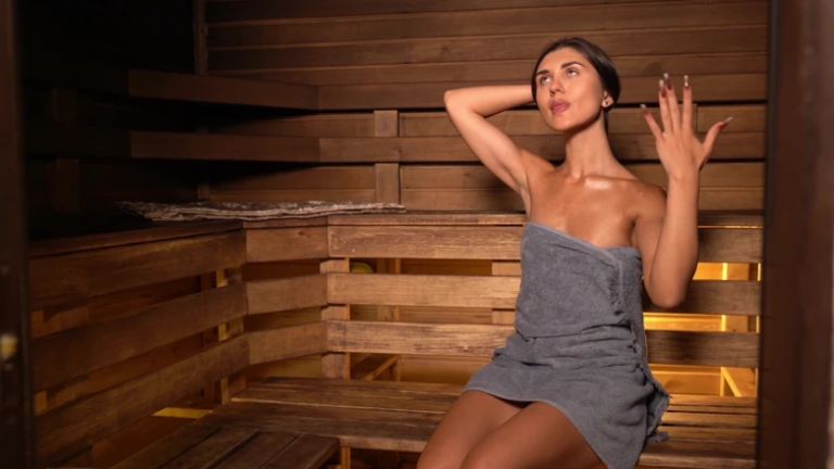 This Guys Are so Horny in Sauna! Great Fuck with Damn Hot Teen Girl!