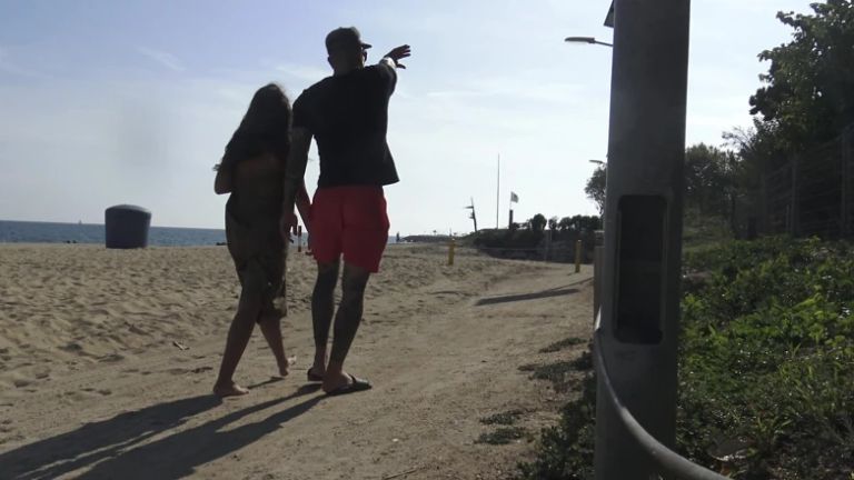 Anal to the Brunette From the Beach (beautiful From the Sun)