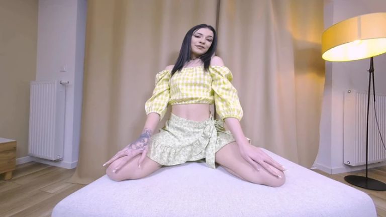 Check Me Out Featuring Chloe Heart, Stripzvr