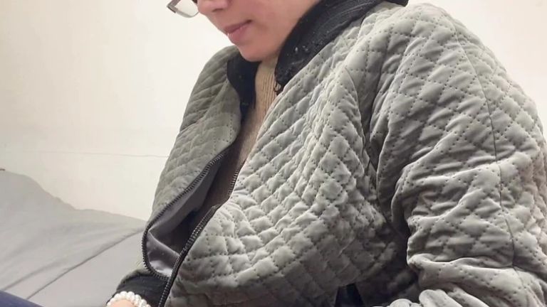 Pissing Dirty Pussy of Petite Girl Hana Small Body Asian