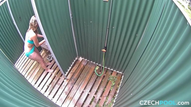 Czech Pool 41 Mature Neighbour’s Steamy Shower Show