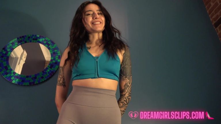 Alessandra Sits on Your Face - (dreamgirls in Socks)
