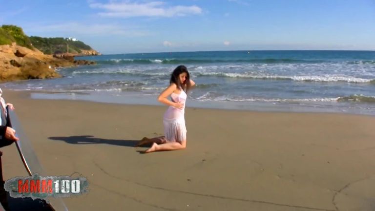 Sexy Video: Jessica Bitch Beach Shoot
